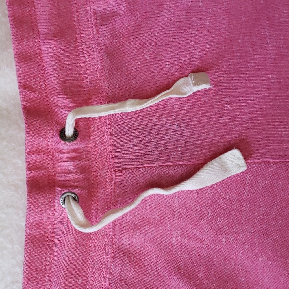 Nike sportswear shorts size L - Picture 3 of 10
